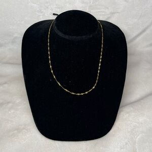 Elegant Gold Necklace